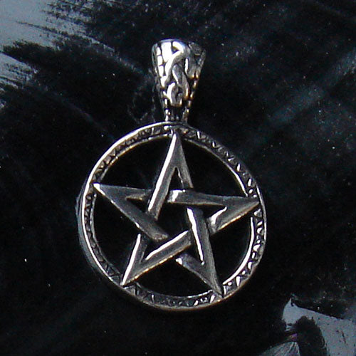 schönes massives Pentagramm Schmuck