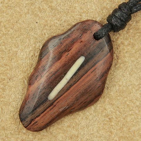Rune holz schmuck isa