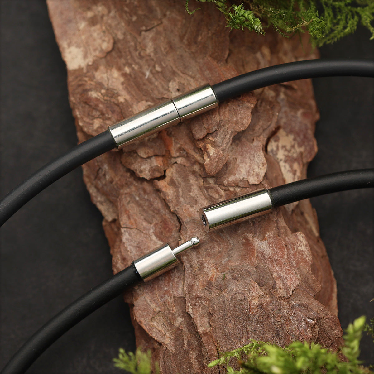 Halskette Kautschuk Steckverschluss Weissmetall