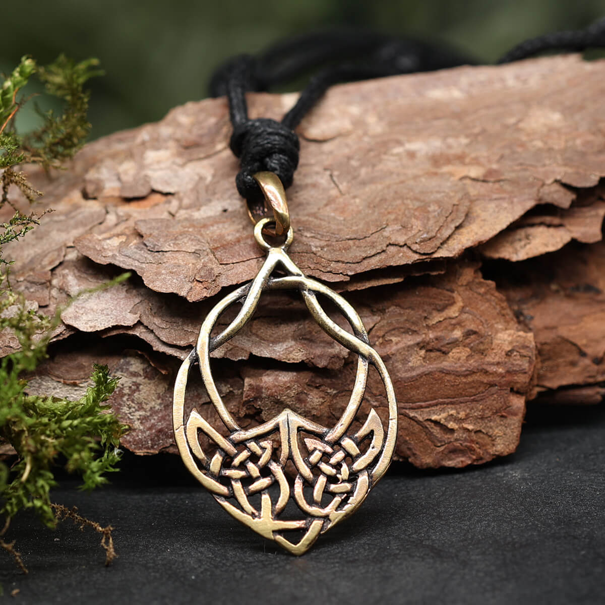 Keltische Halskette Damen zeitloser Schmuck Kelten Mittelalter