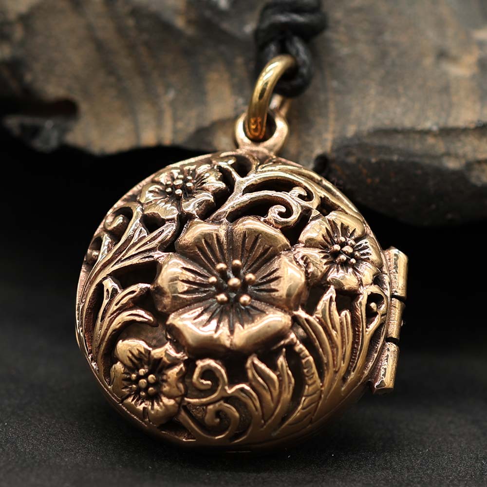 Blumen Medaillon Anhänger edel Schmuck aus Bronze
