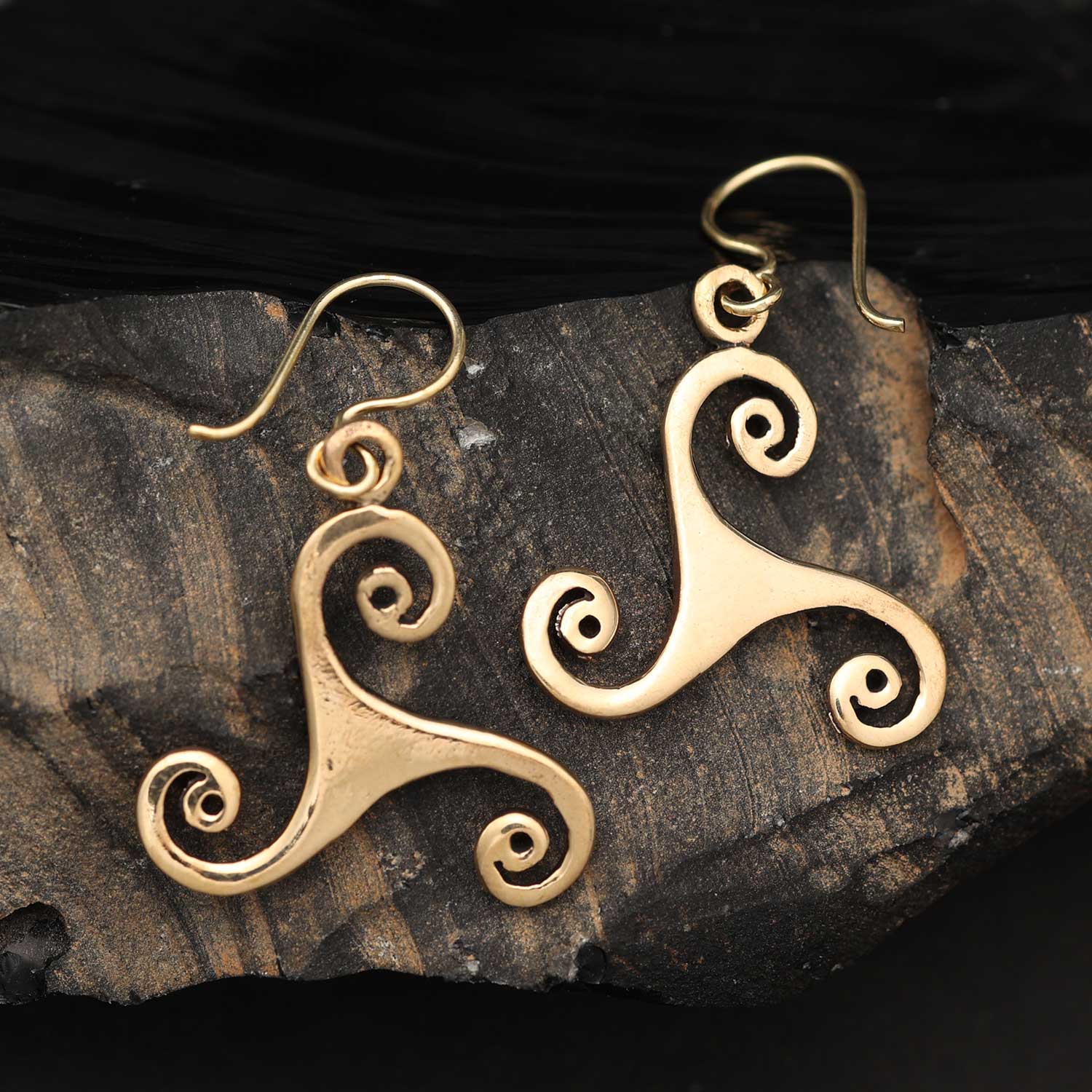 Triskel  Ohrhänger Bronze Mittelalter schmuck