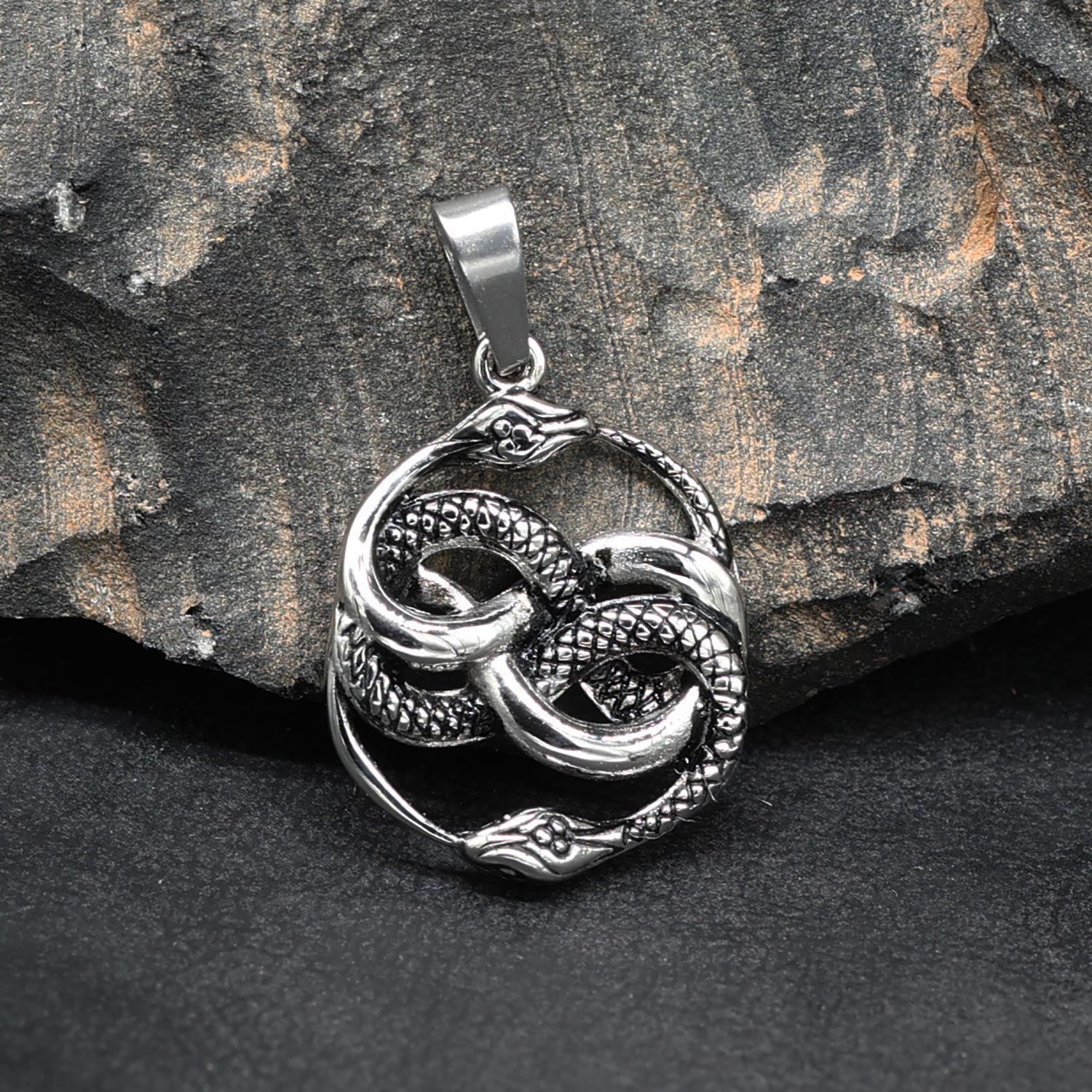 Auryn Anhänger klein Edelstahl Schmuck
