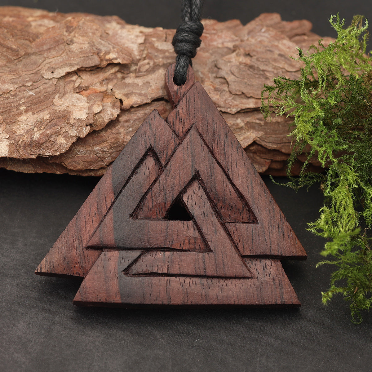 Wotans´s Knoten Halskette Holz natürlicher Schmuck Handarbeit fair gehandelt