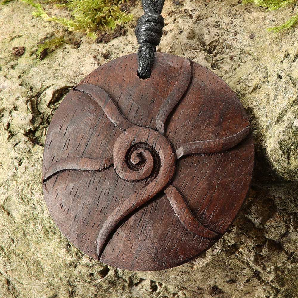 Sonne Anhänger Holzschmuck Kette Schmuck fair gehandelt