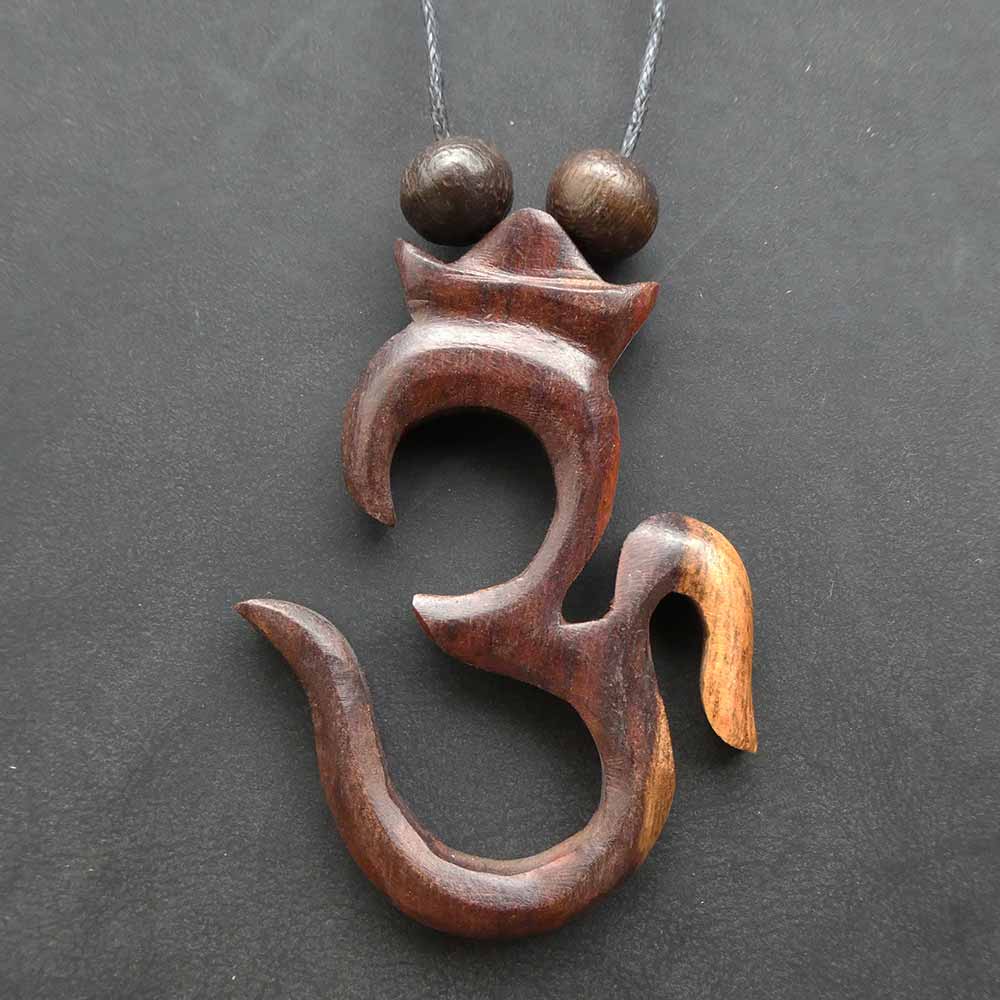 Om gemastert Holzschmuck Halskette Handarbeit geschnitzter Schmuck