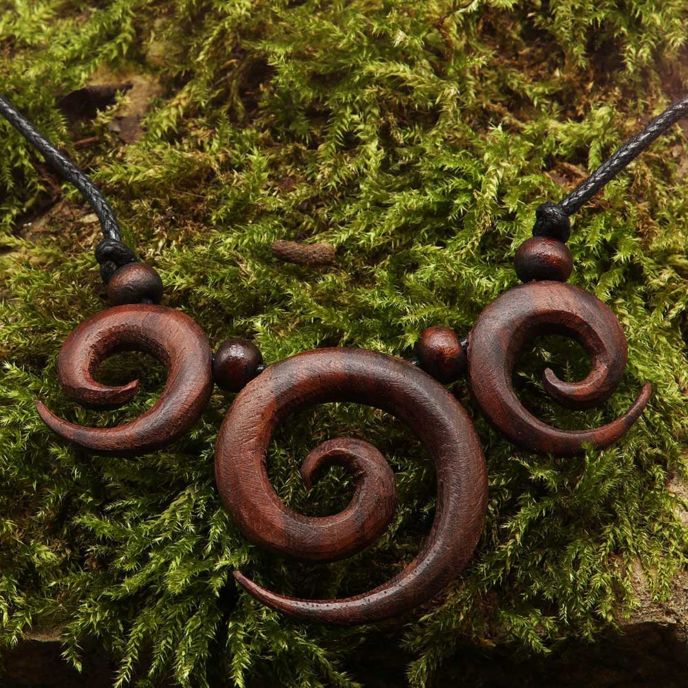 Holzschmuck Collier Kette aus Spiralen handgefertigter Schmuck