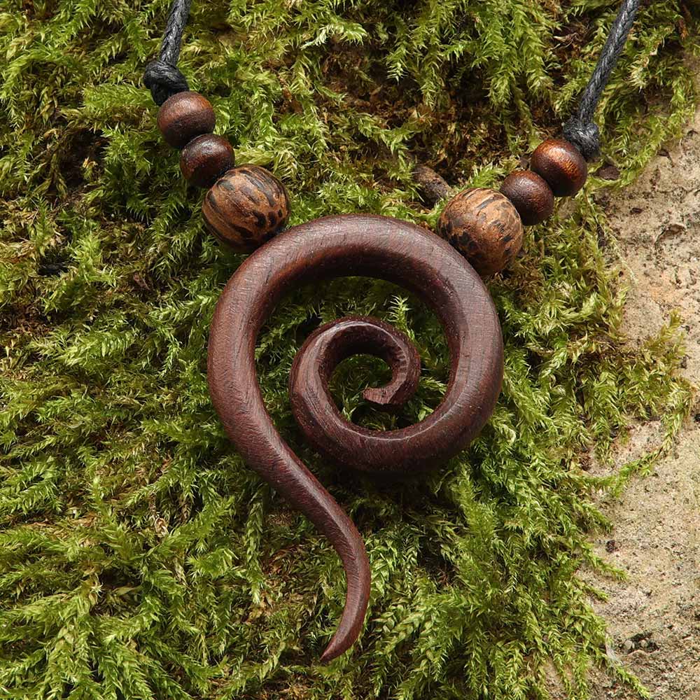Spirale Holzschmuck Kette Collier geschnitzt