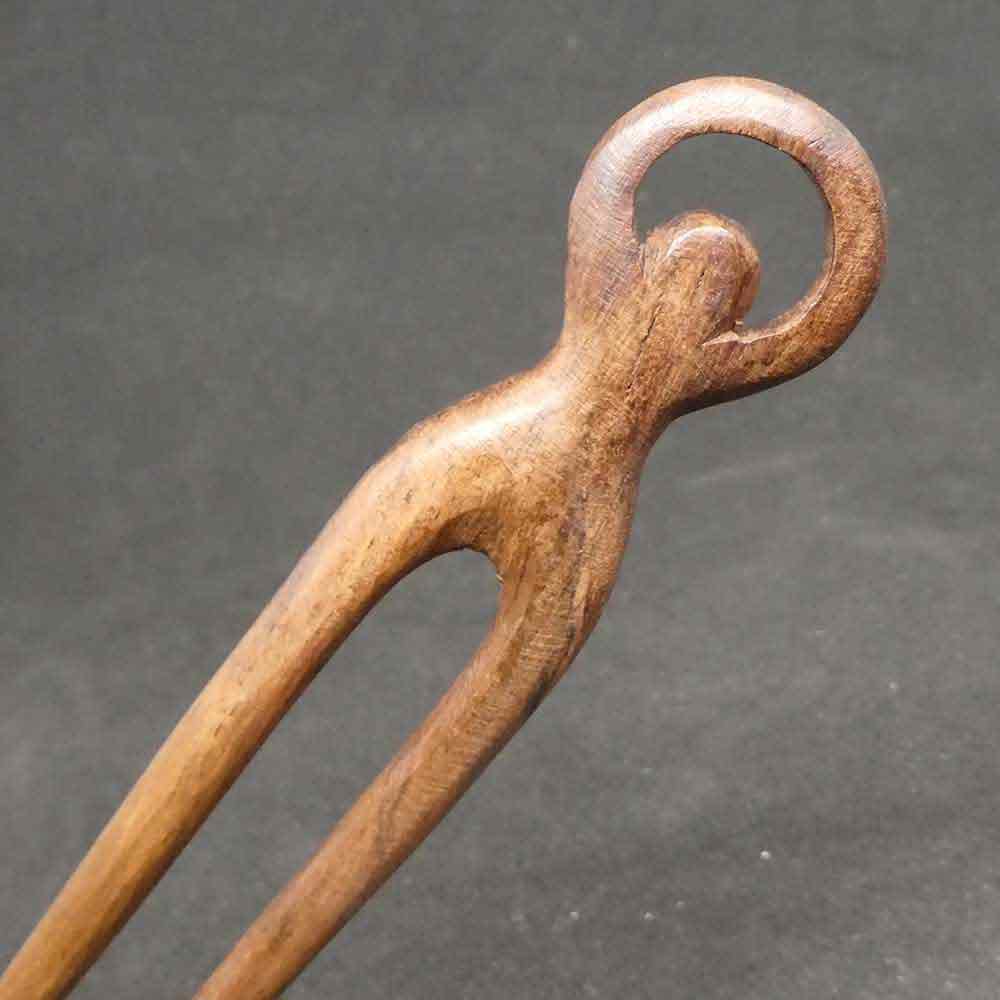 Haarstab Woman Haarschmuck Holzschmuck geschnitzt