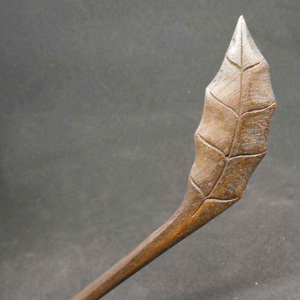 Blatt Haarnadel Haarstab Holzschmuck geschnitzt