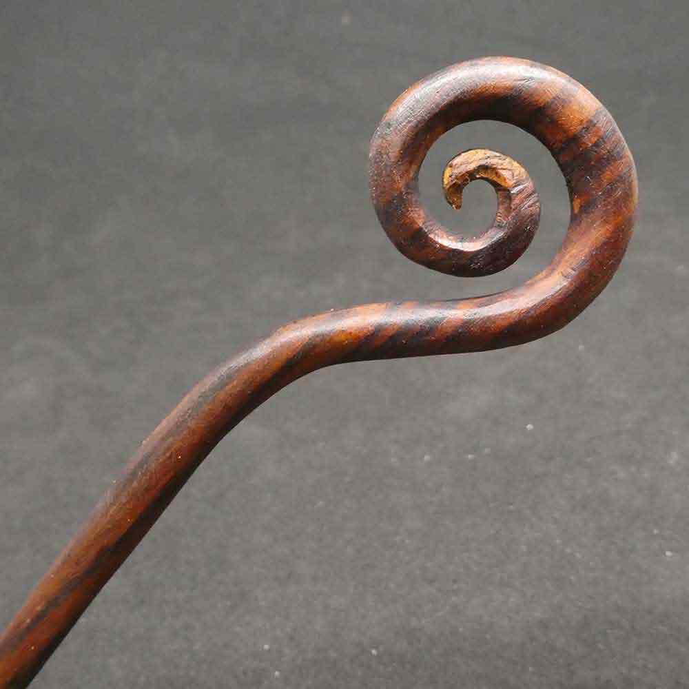 Haarstab Holz Spirale Haarschmuck