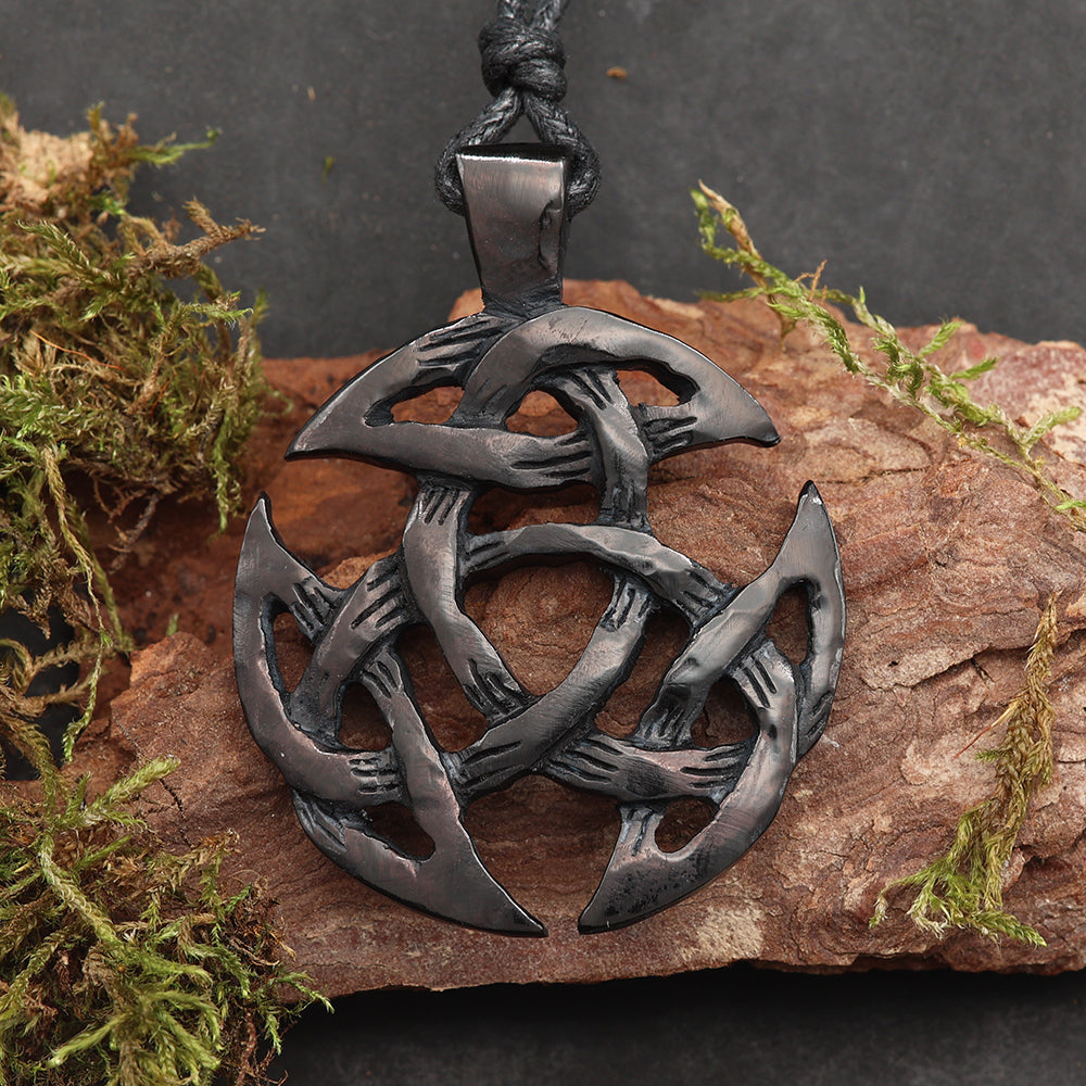 Keltische Halskette Horn Schmuck Handarbeit fair gehandelt