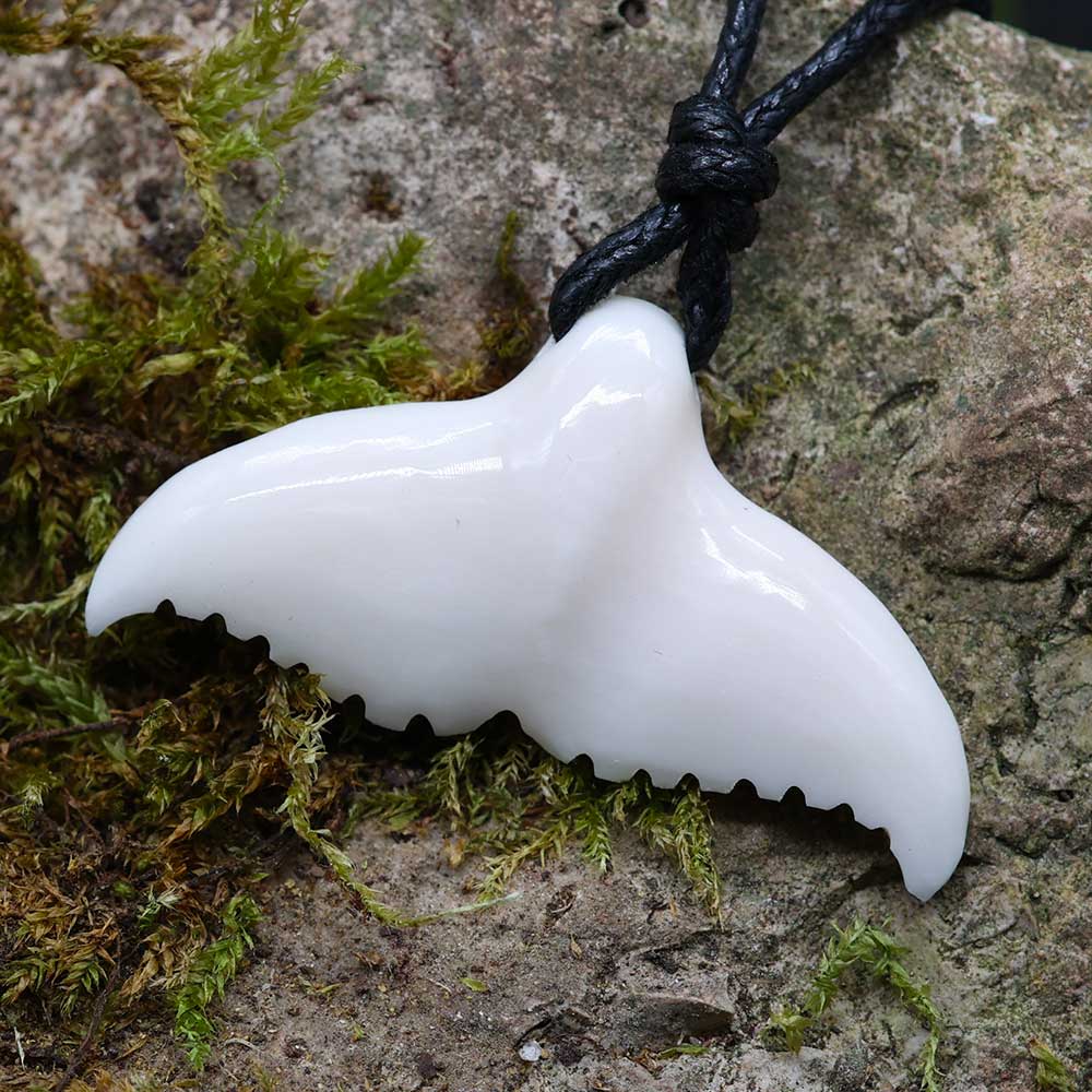 Walfluke Anhänger Schmuck Kette Handarbeit fair gehandelt