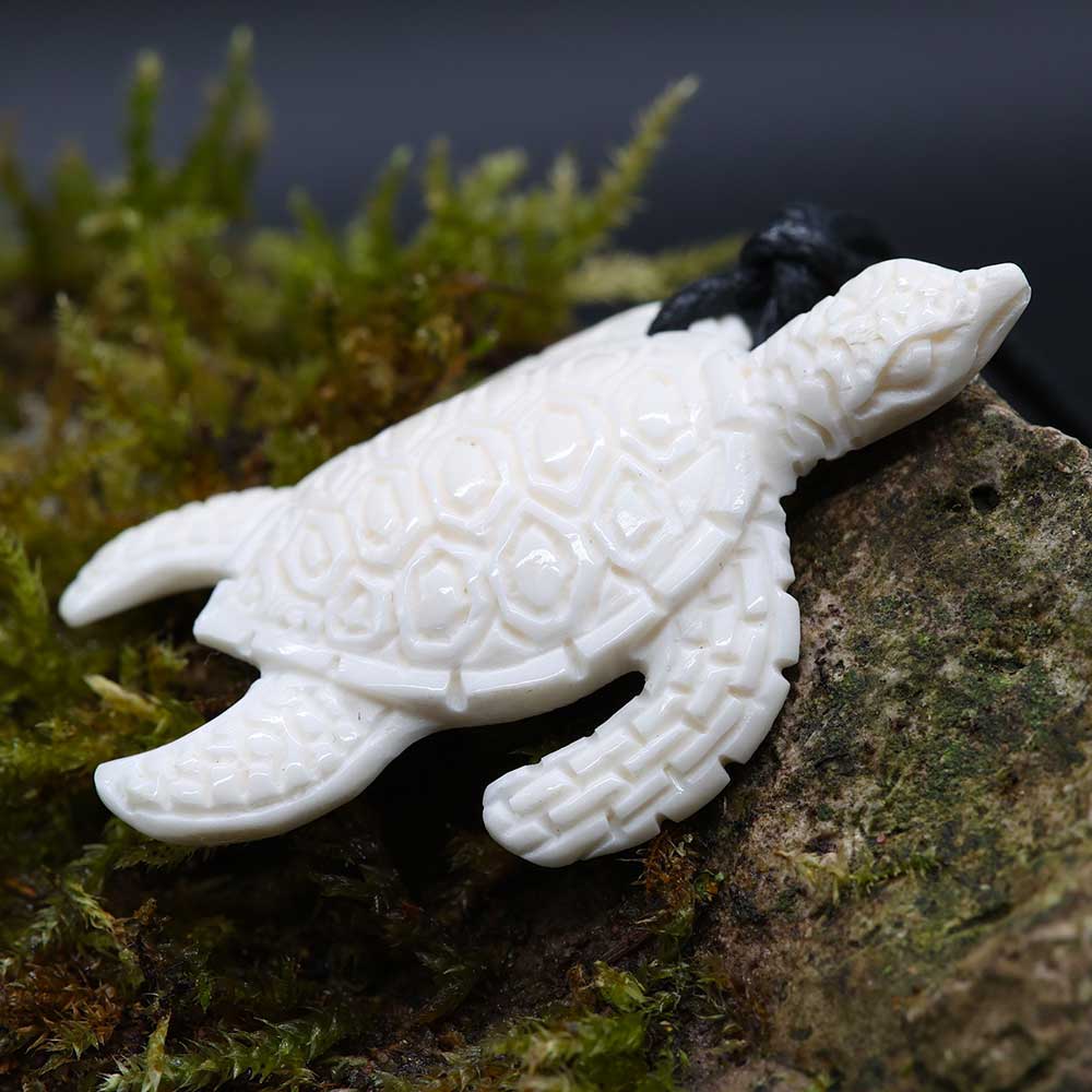 Schildkröte Anhänger Schmuck Kette geschnitzt aus Knochen