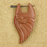 Holz Piercing