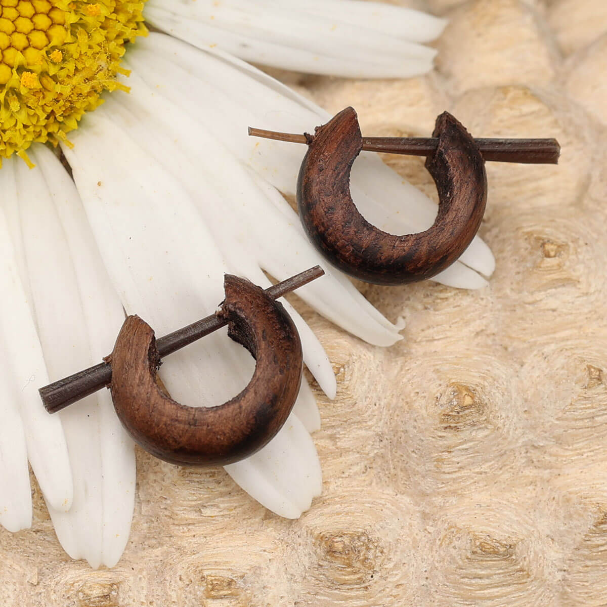 Holzcreole mini Ø 1,2 cm Ohrschmuck Holzschmuck Ohrring (Paar)