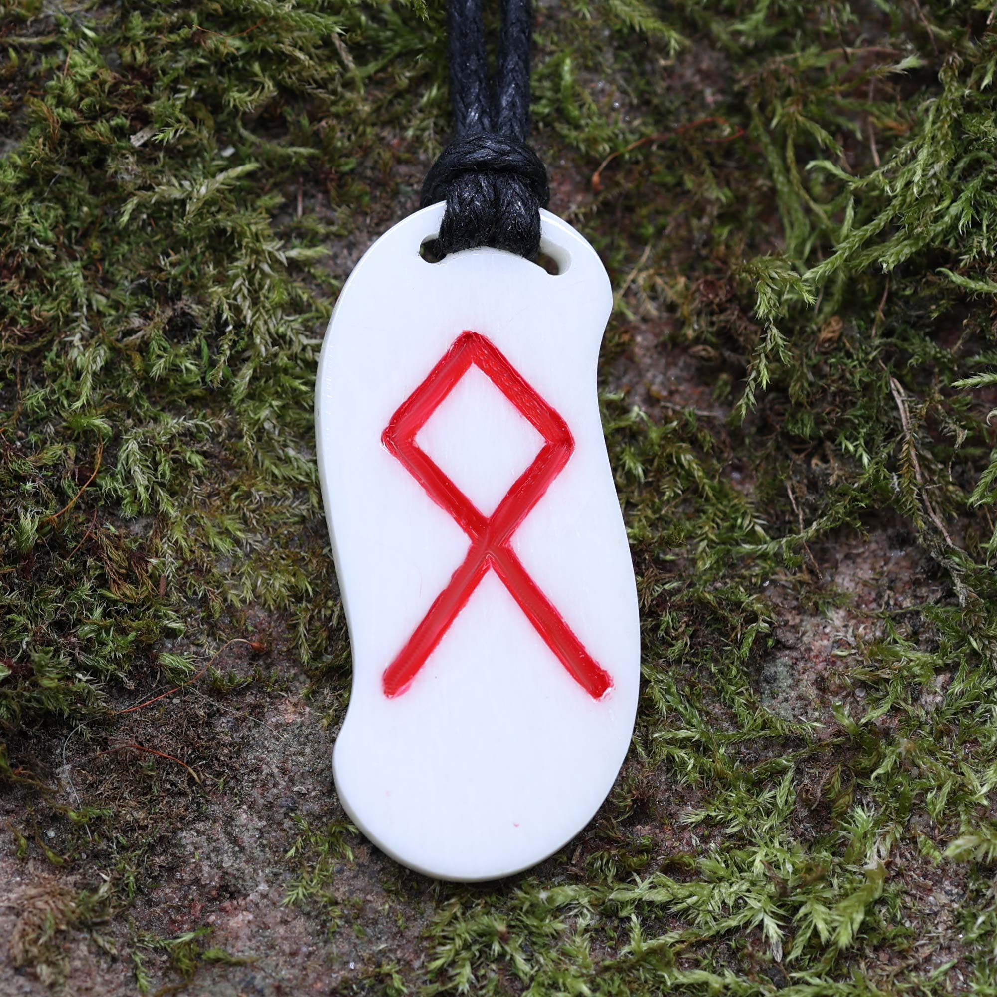 Rune Knochen geschnitzt Kette Schutz Amulett Othala