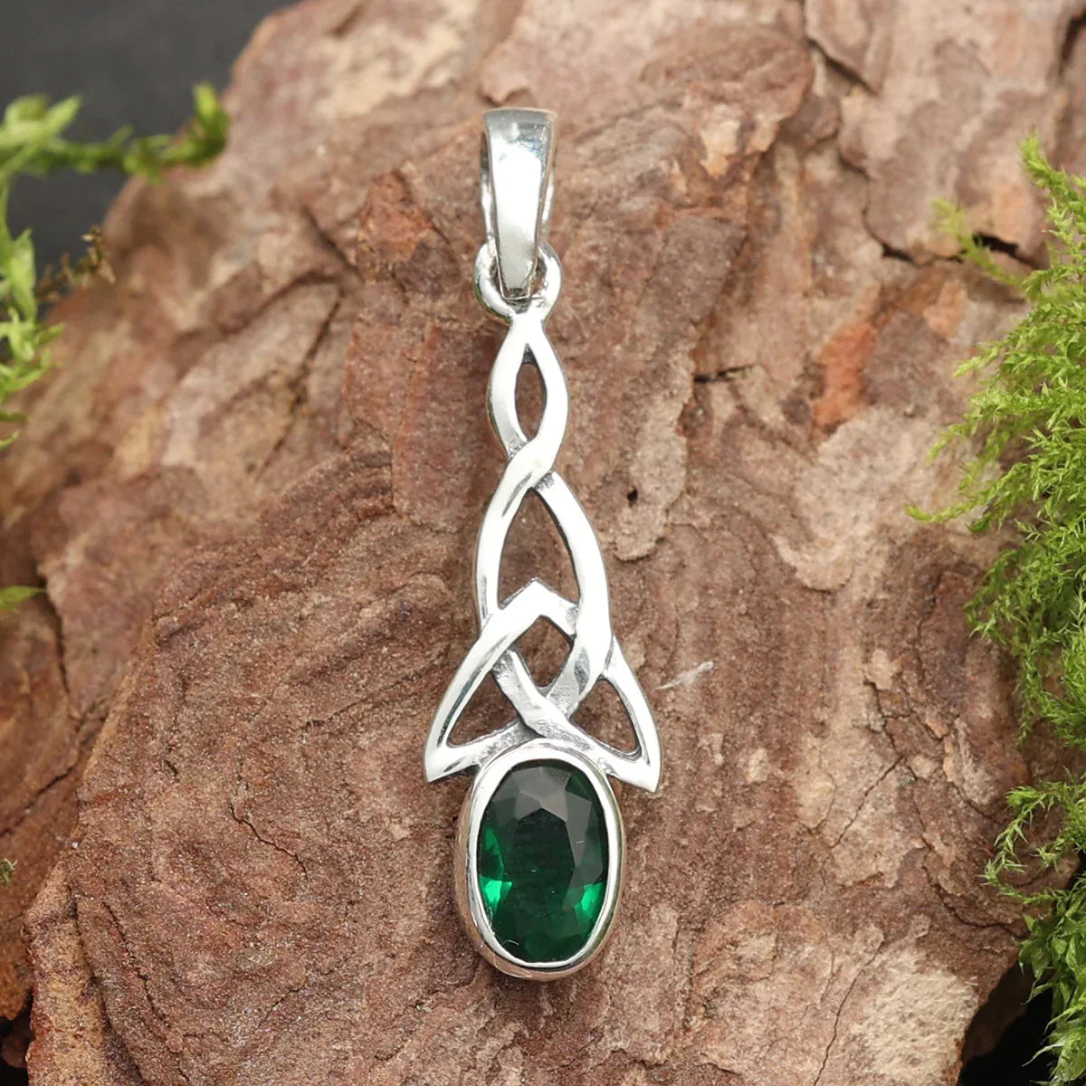 Grüner Zirkonia Kristall Anhänger Silber keltisch Edelstein Halskette Schmuck