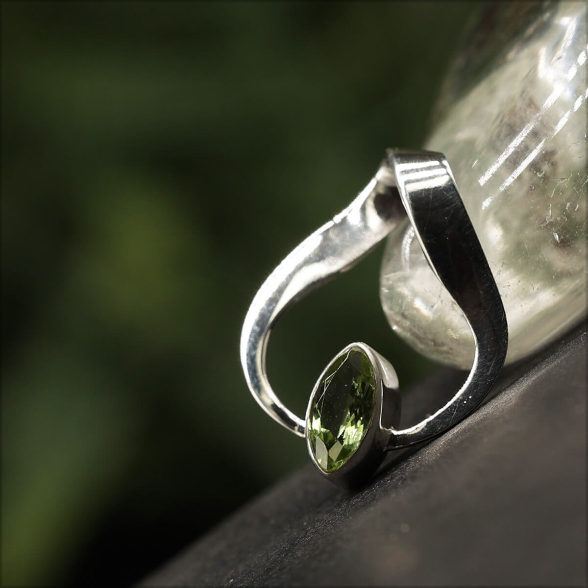Peridot Schmuck Anhänger 925 Silber edel modern handgefertigt