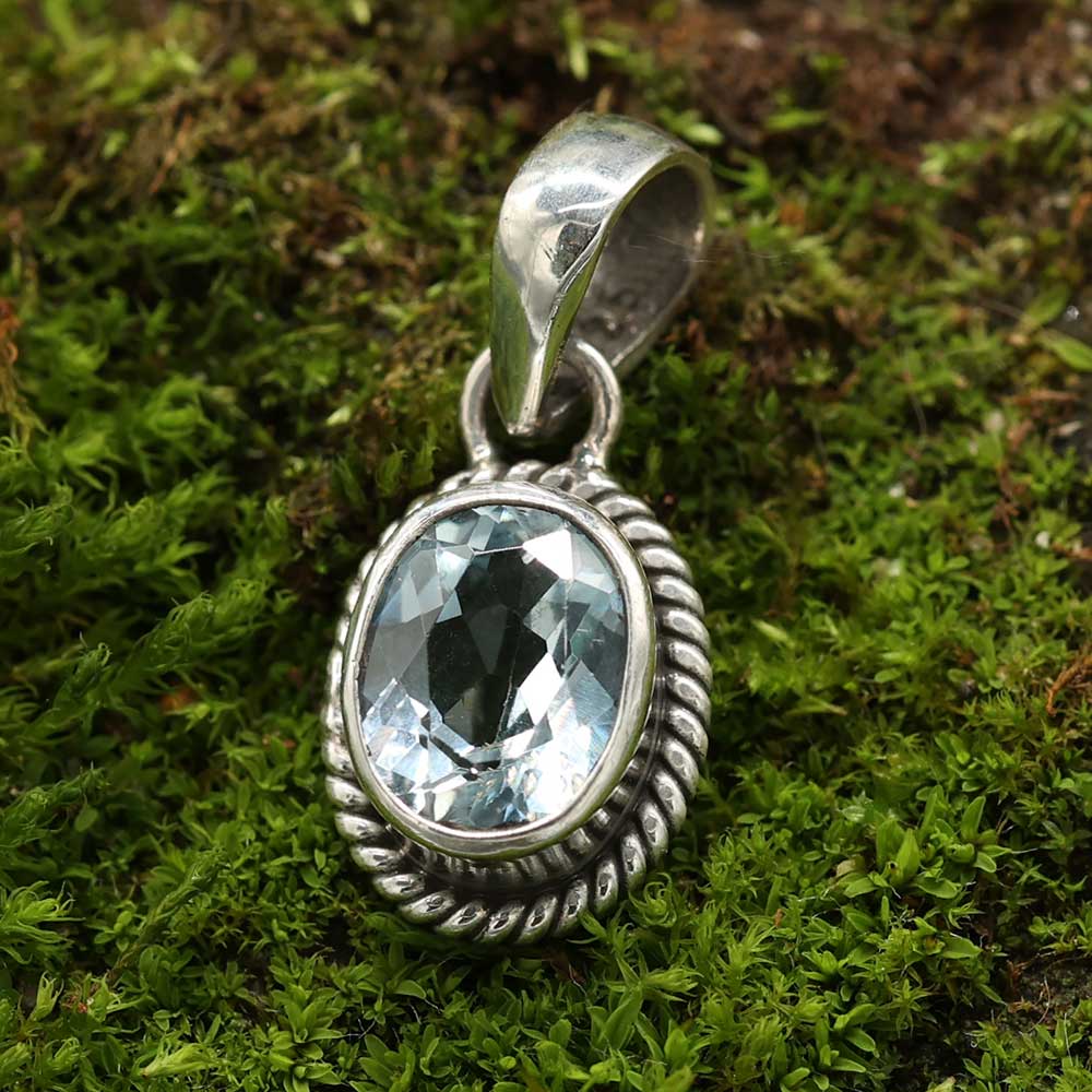 Topas Anhänger Silber Edelstein Damenschmuck 