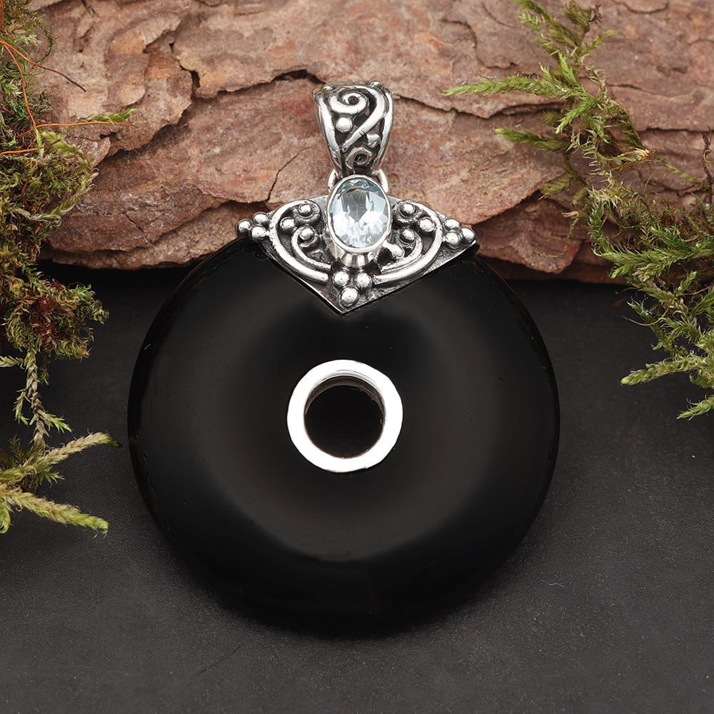 Onyx Donuts in Silber gefasst mit Blauer Topas 925 Silber