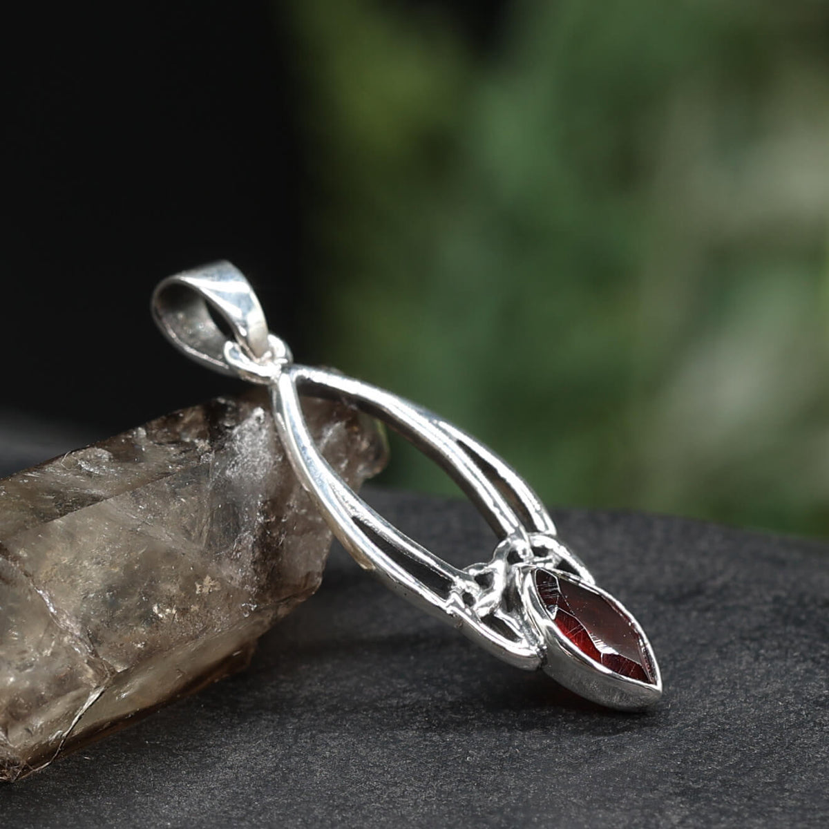 Granat Keltischer Silberschmuck Edelstein Anhänger