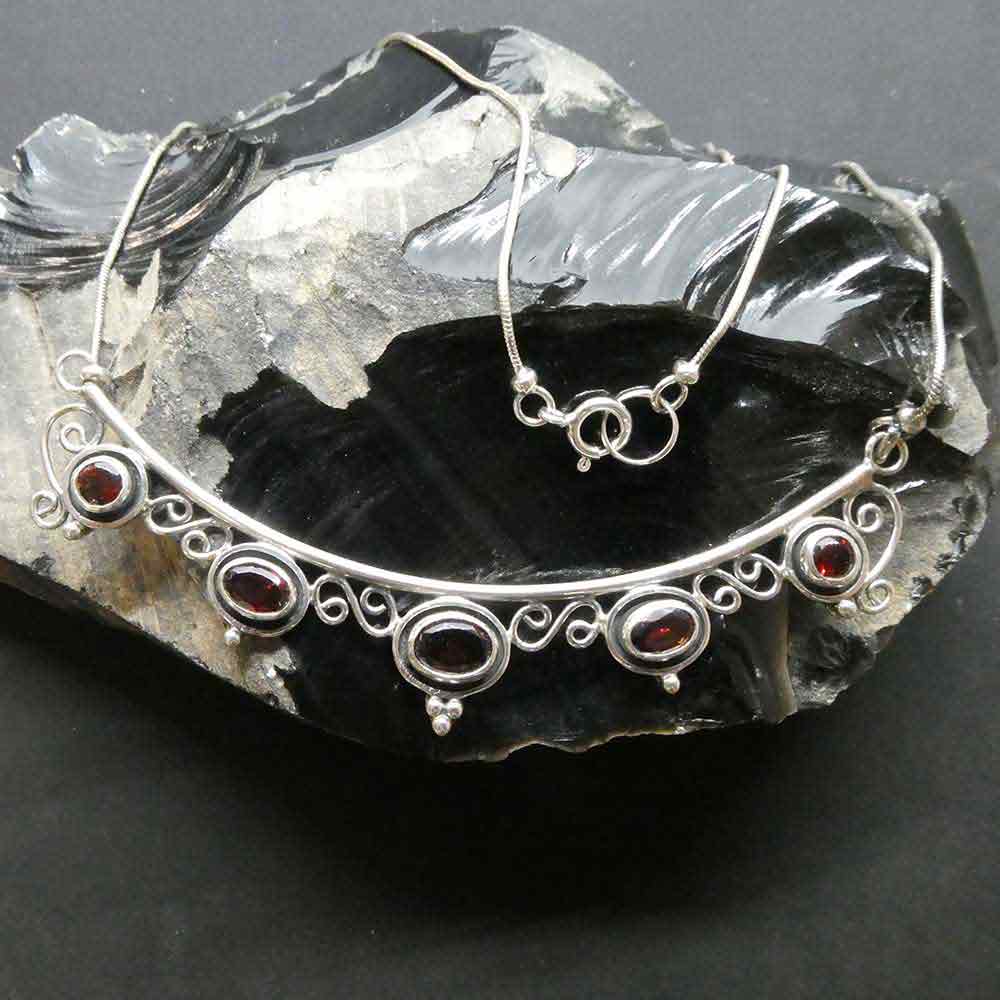Granat Collier Silber edel