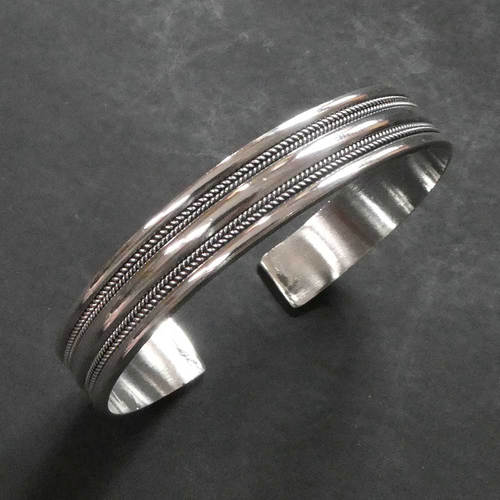 Armschmuck im schlichten Design 925 Sterlingsilber Armreif