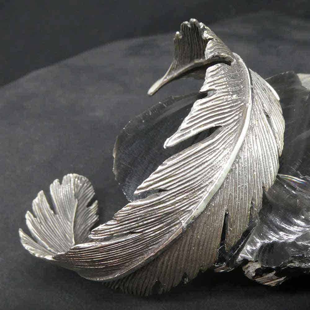 Armschmuck Feder elegant Armreif Silber