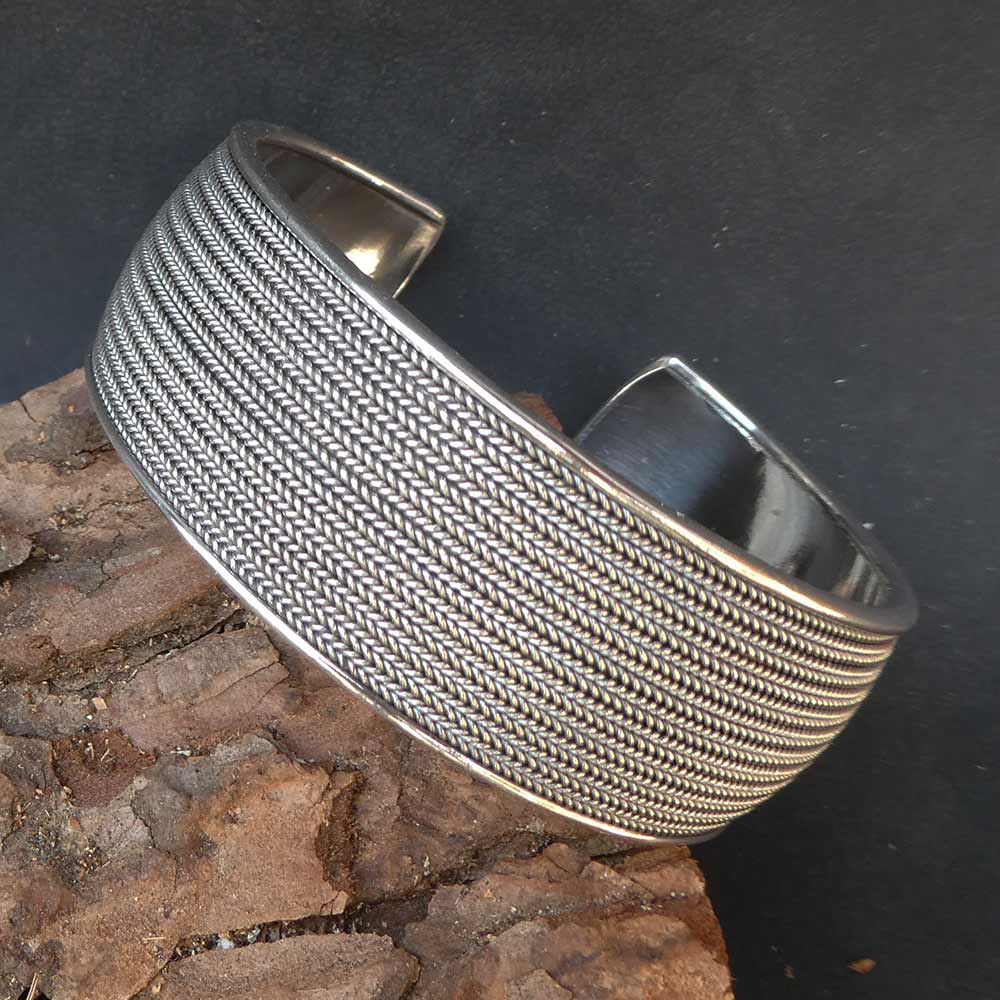 Breite Armspange aus edlem Silber Männer Frauen Armschmuck