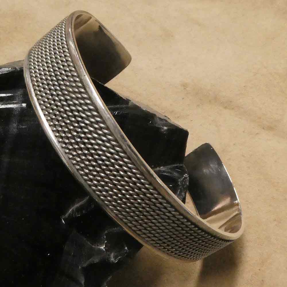 Armreif Sterlingsilber schlicht gestreift