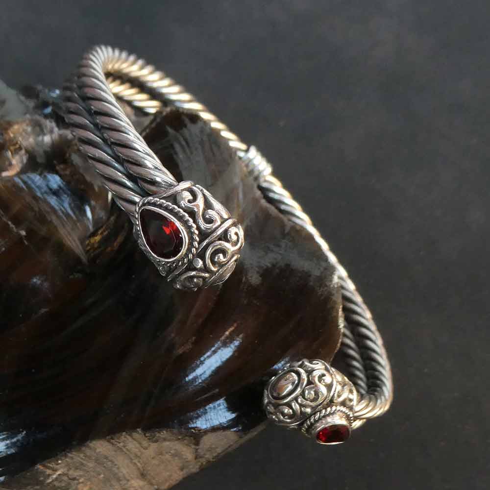 Armreif Granat Edelstein Hand geschmiedet 925 Silber Schmuck