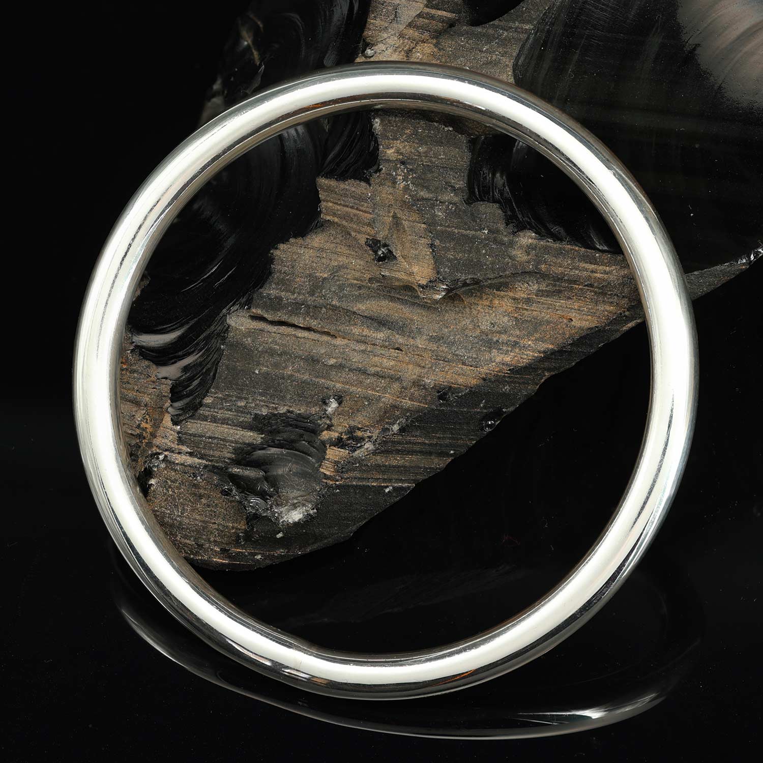 Schlichter Damen Armreif geschlossener Reif 6mm Stärke 925 Silber