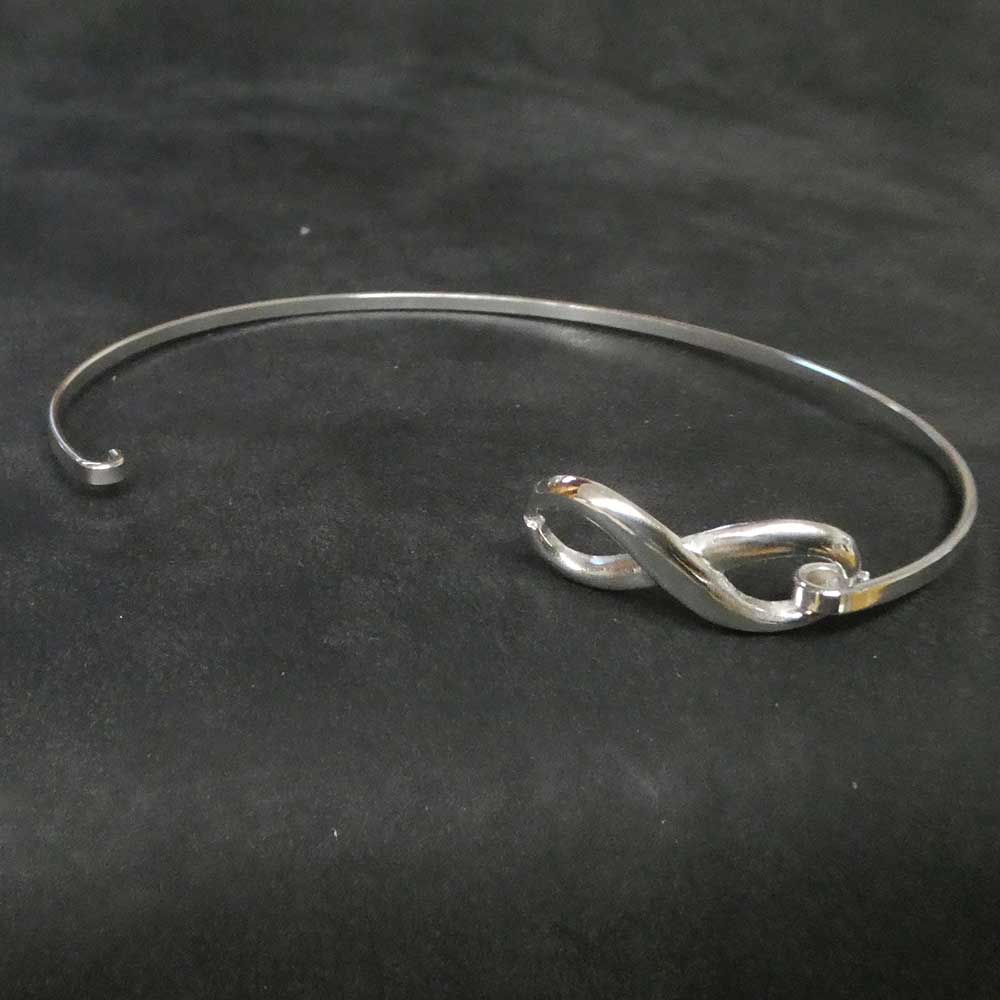 Feine Damen Armspange mit Symbol Spirale aus Sterlingsilber zarter Armschmuck