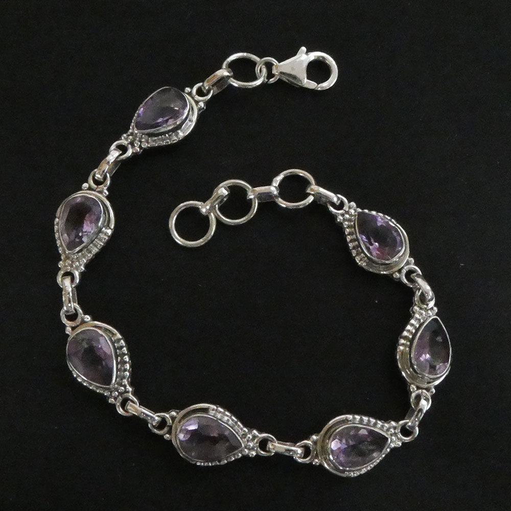 Edles 925 Armband mit echten Amethyst in tropfenForm