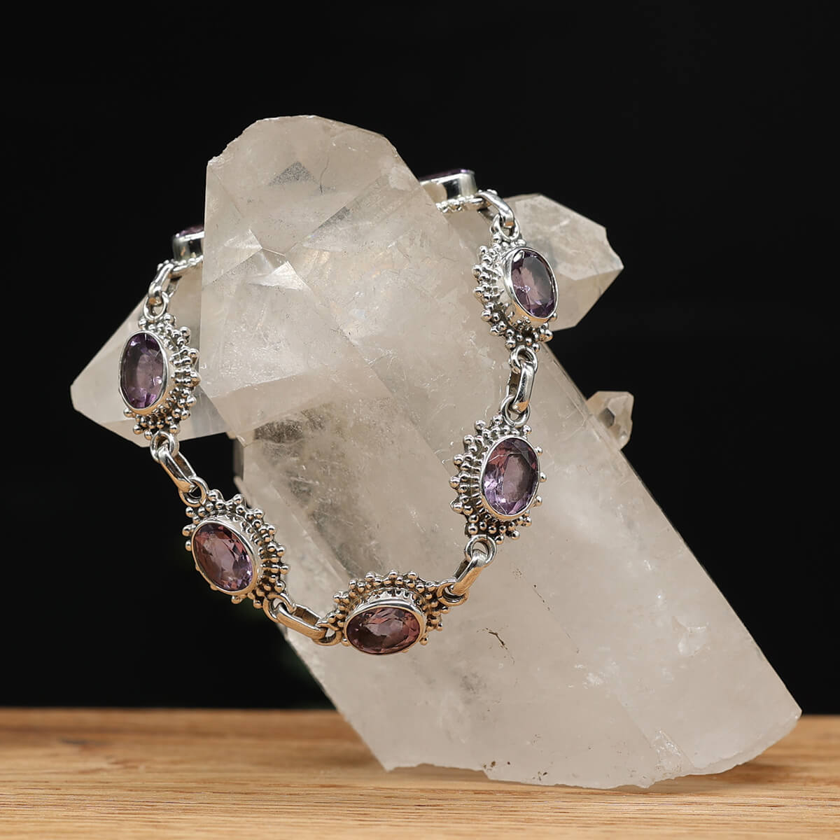 Edelstein Armschmuck 925 Silber Amethyst Oval verziert Facettenschliff edles Damen Armschmuck
