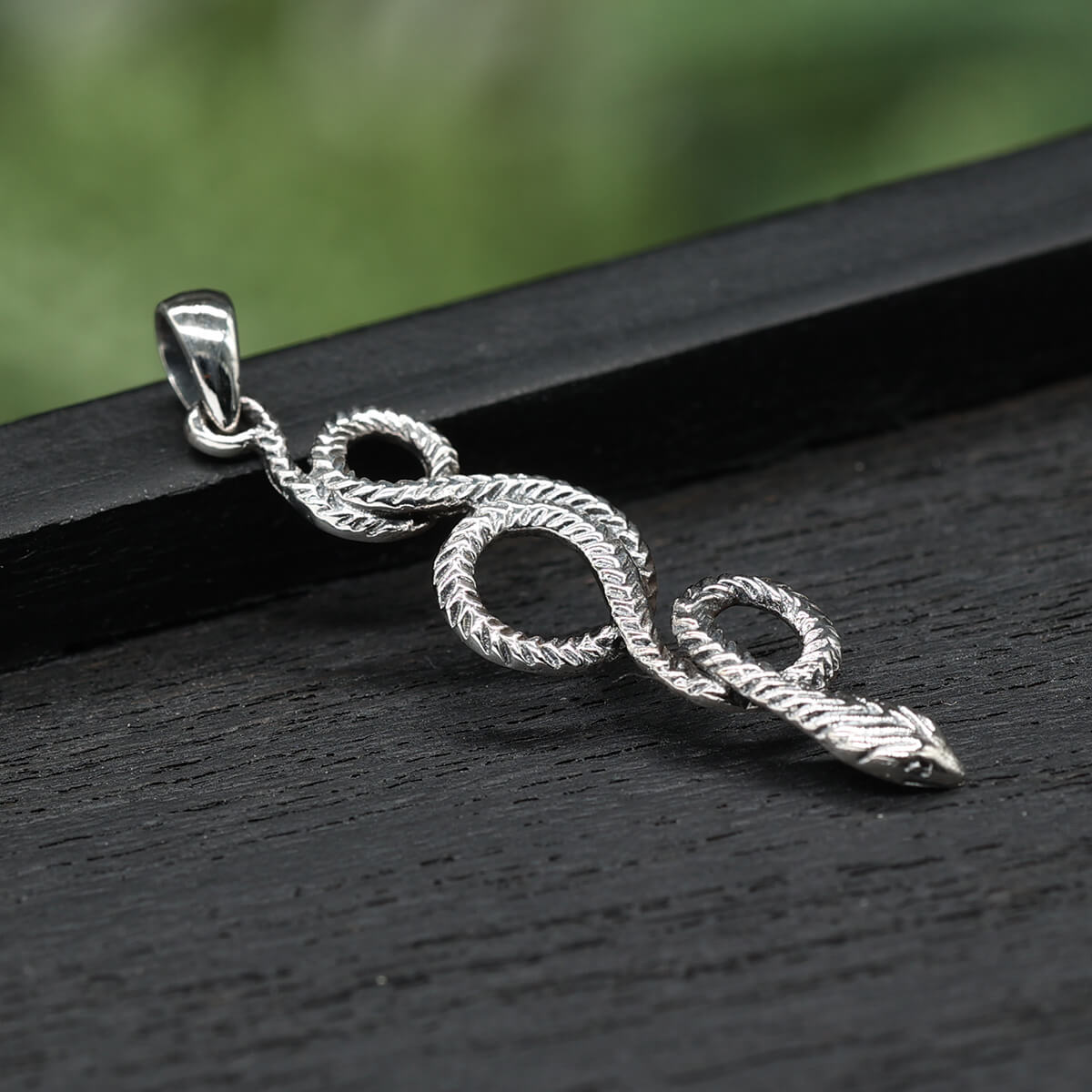 Feine Schlange Anhänger 925 Silber detailreich gearbeitet