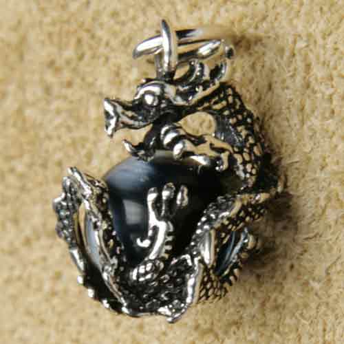 Schwarzer Onyx (Stein)