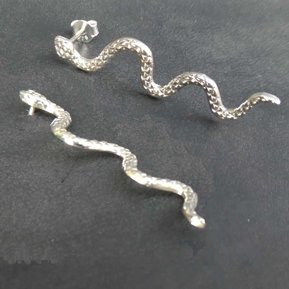 Lange Schlange Silber Ohrstecker Ohrring auffälliger Ohrschmuck