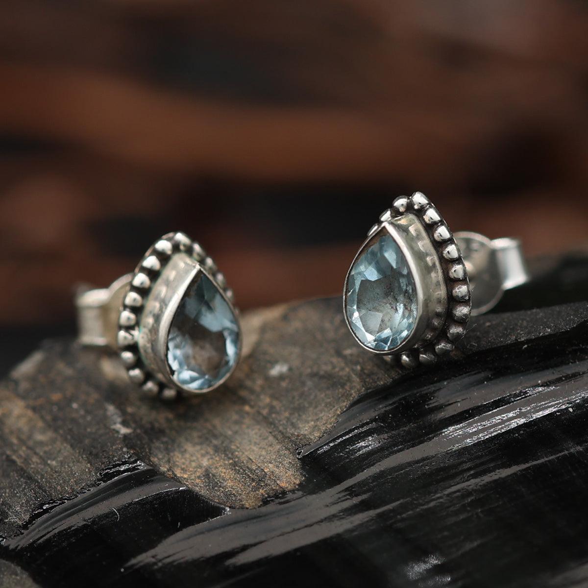 Blauer Topas Ohrstecker Silber Ohrschmuck edel Ohrring
