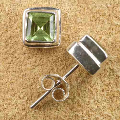 Ohrstecker Peridot 