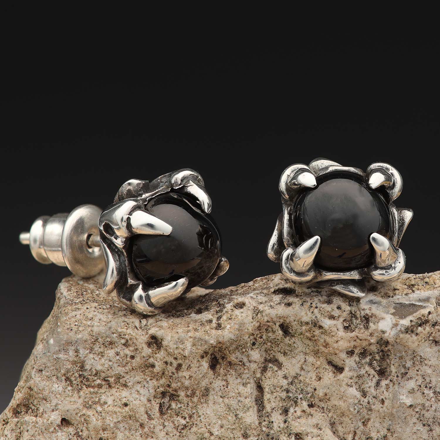 Biker Ohrstecker Kralle 925 Silber ausgefallener Ohrschmuck Gothic Saphir