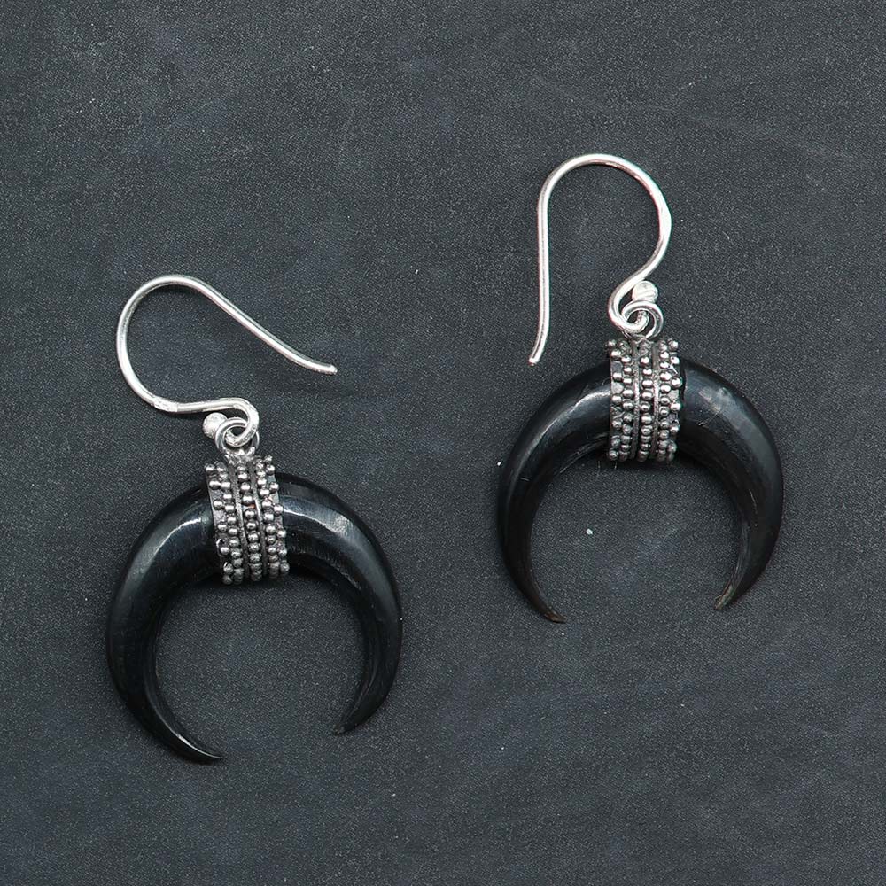 Horn Sicheln Ohrhänger an 925er Sterlingsilber extravaganter Ohrschmuck