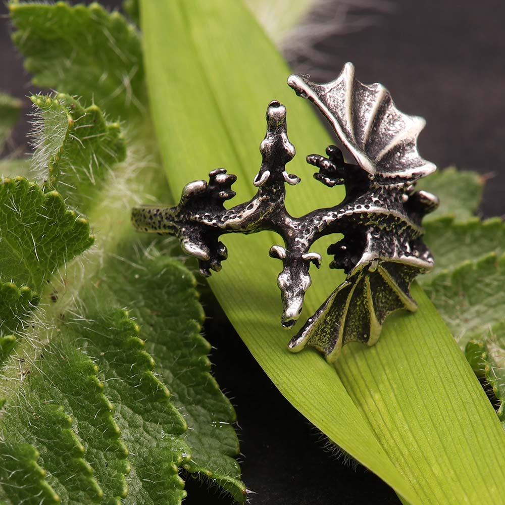 Drachenring zwei kämpfende Drachen aus SDterlingsilber ausgefallener Drachenschmuck