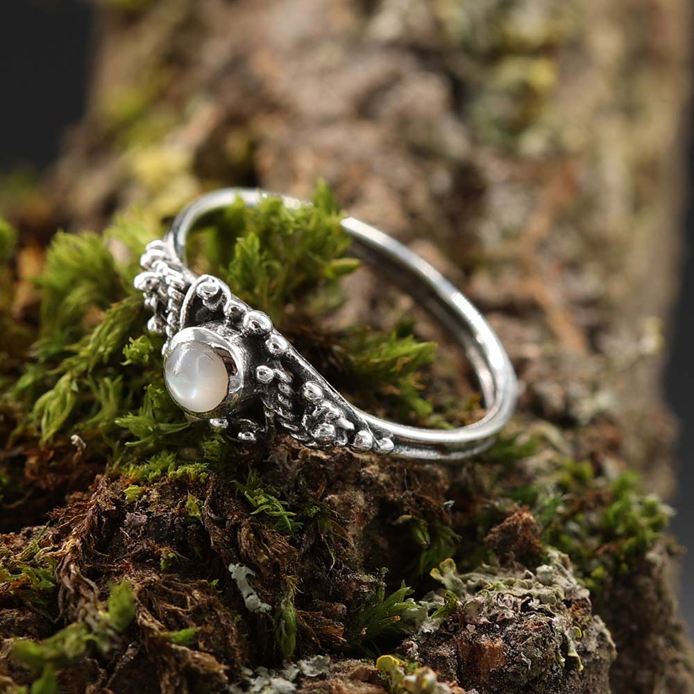 Zart und edel Perlmutt Silberring aus Sterlingsilber