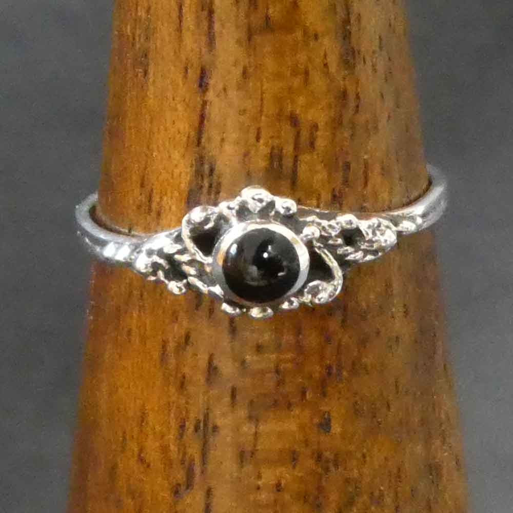 Frauen Kinder Silberring mit schwarzem Onyx