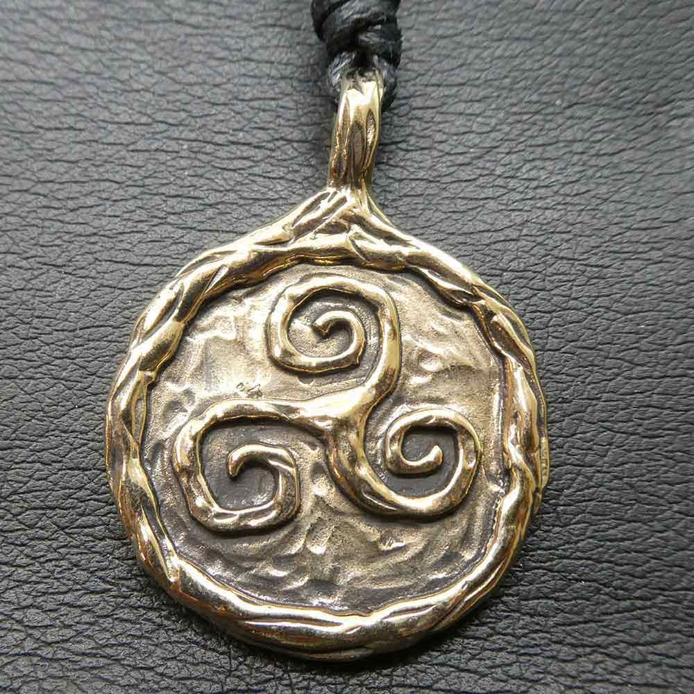 Triskel Schmuck Bronze keltisch Kette