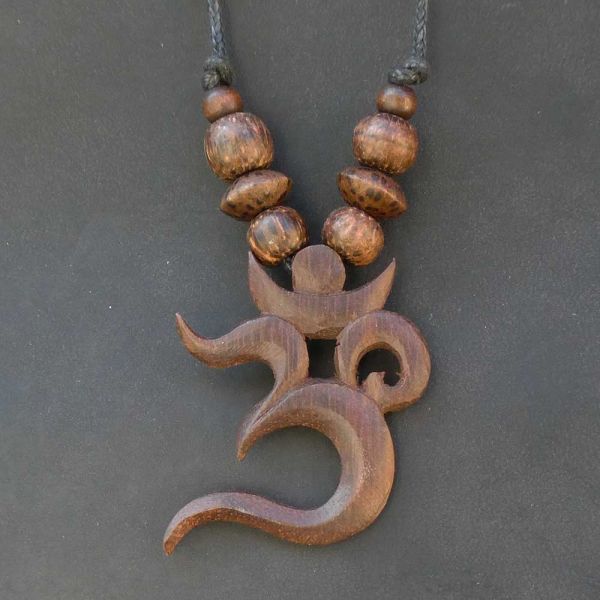 Om Meditation Holzschmuck Collier handgefertigte Halskette aus Holz Fairtrade Schmuck
