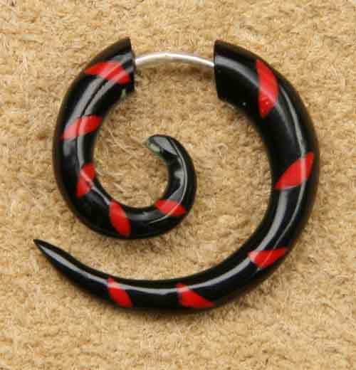 Fake Spirale 2.5cm Horn rot Ohrschmuck