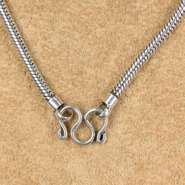 Schlangenkette 3mm Silberkette massive Halskette schlichte Endkappen M-Haken